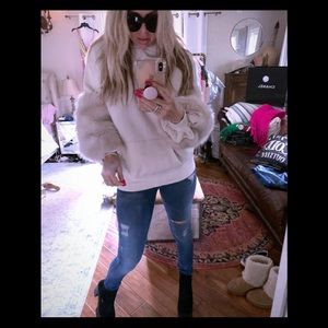Express Faux fur cream hoodie ski beach bunny S